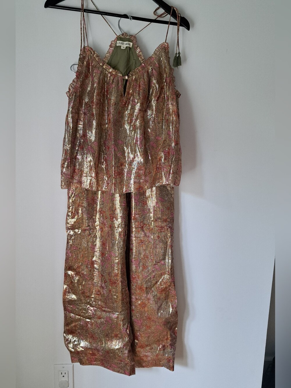 Louise Misha Metallic Floral Gold and Pink Set